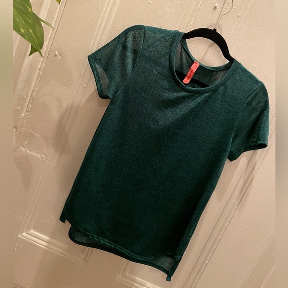 EIGHT SIXTY semi-sheer top - Picture 1 of 3